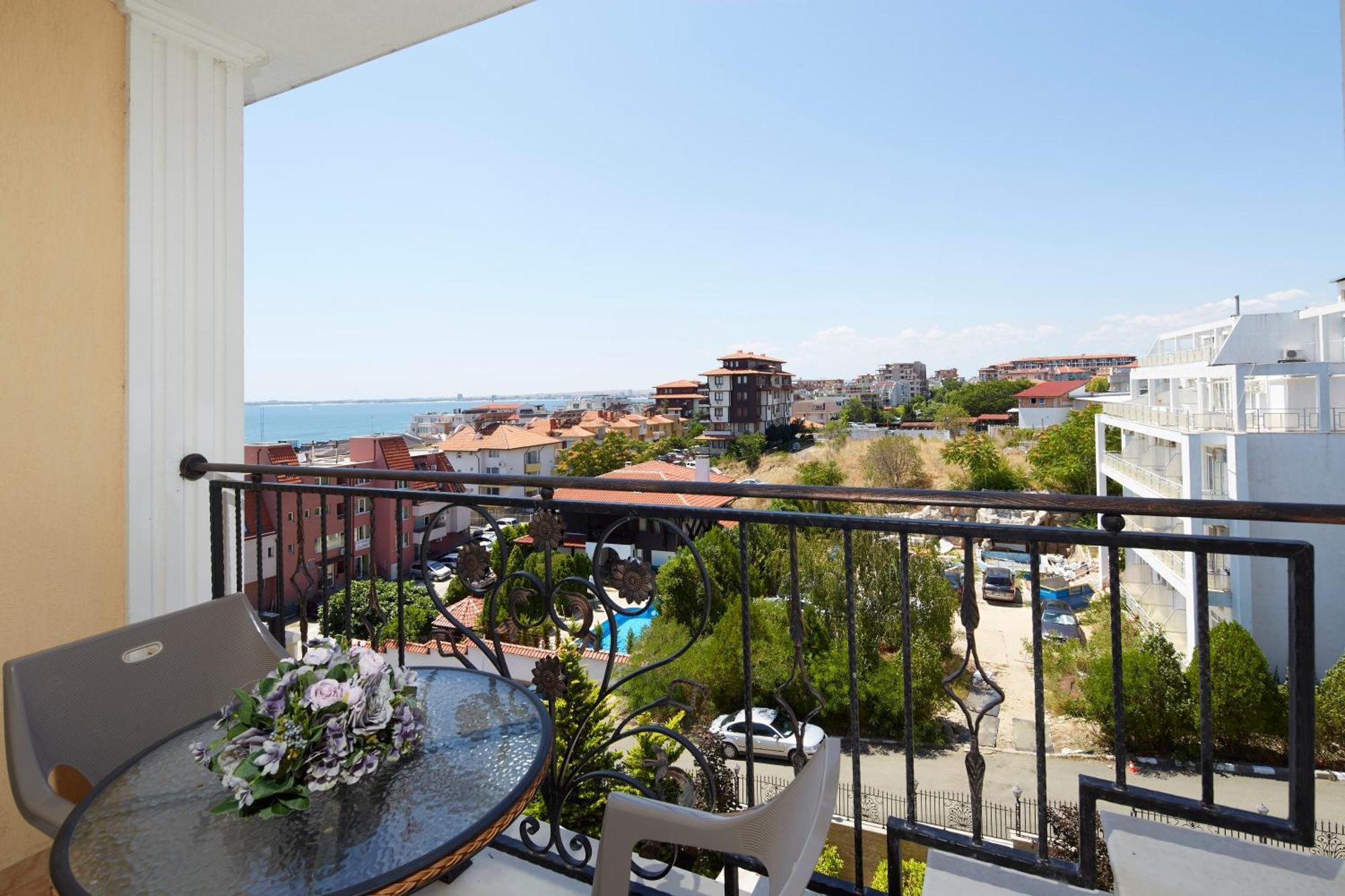 Villa Sardinia And Spa Sveti Vlas Extérieur photo